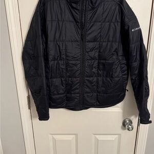 Columbia woman’s Sz. Lg.